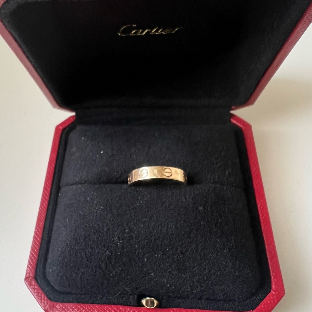 Cartier Love Ring Rose Gold 50 Engraved